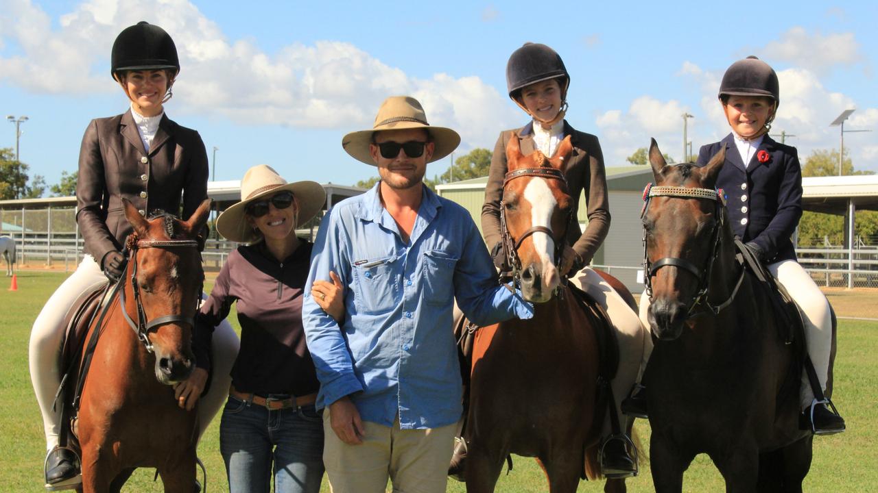 BUNDY SHOW 2021: Kahlia, Ella, and Lacey with Steve and Kamala Paech at the show.