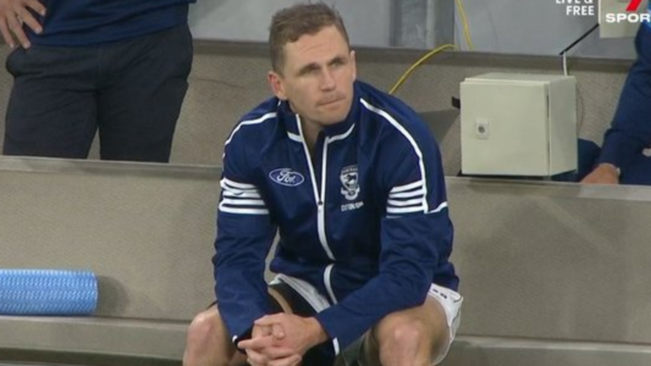 Joel Selwood had the long sleeves on before quarter time.