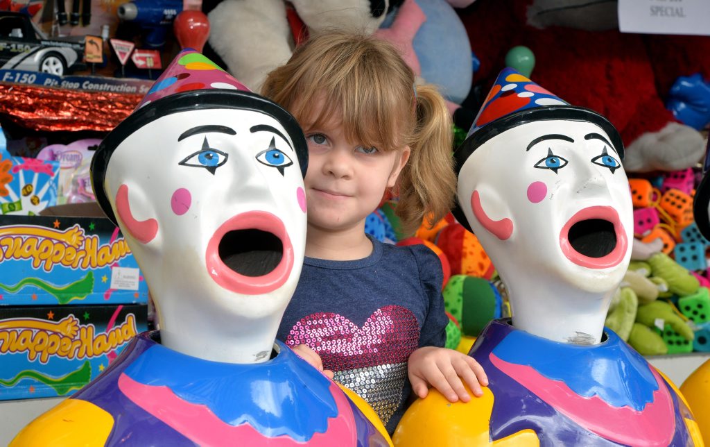 Valley show crowd shrugs off threat of rainy weather | The Courier Mail