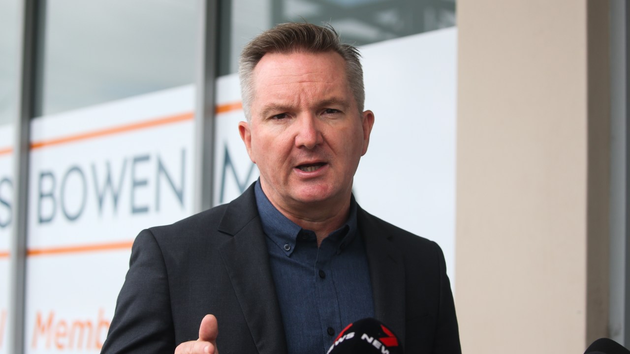 Bowen hits out against ‘misinformation’ as he confirms new offshore wind zone