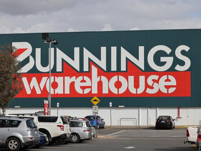 ADELAIDE, AUSTRALIA - NewsWire Photos AUGUST 24,  2021: A general view including signage of Bunnings store in Mile End, Adelaide. NCA NewsWire / David Mariuz