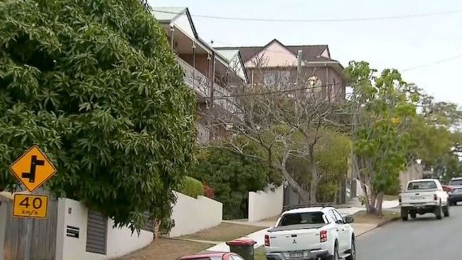 The unit block where a murdered man, 48, was found. It is believed his body was lying in the Waverley Rd, Taringa unit for up to two days. Picture: Nine News