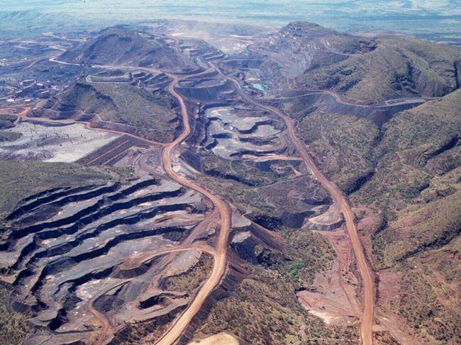 Hamersley iron mine in WA aerials mining industry