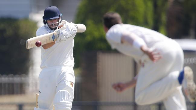 Jack Taylor on the attack for Kingston Hawthorn.