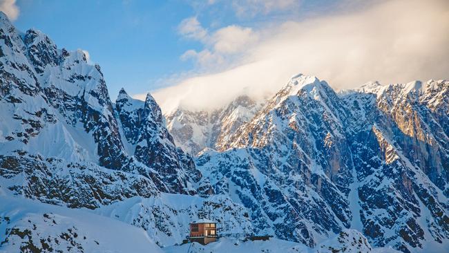 Alaska has offered eligible citizens annual grants of an average of $1600 for nearly 50 years as part of a 1976 program. Picture: Sheldon Chalet