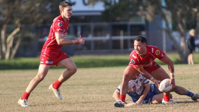 Kawana Dolphins playmaker Stevie Ray Haenga-Albert (right) in action. Picture: Richo Jarman.