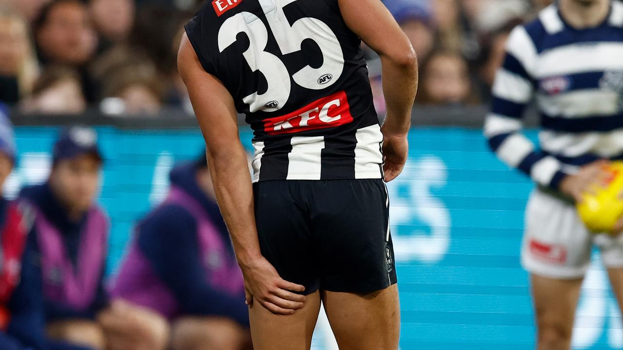 Nick Daicos holds his hamstring. Photo by Michael Willson/AFL Photos via Getty Images