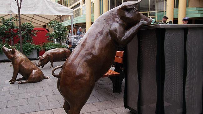 Adelaide’s life-size pigs ... installed in the mall in 1999.