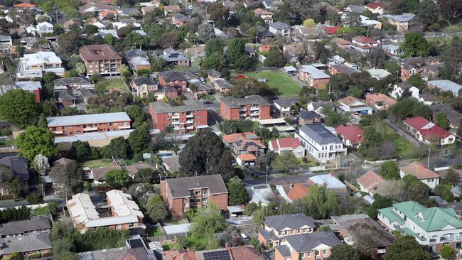 Homeowners are being warned they could be left out of pocket if their property is impacted this bushfire season. Picture: NCA NewsWire / David Crosling