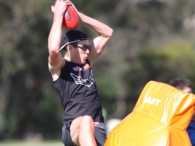 Mason Cox at Collingwood training at Wesley College in Glen Waverley. Friday, December 15. 2023. Picture David C rosling