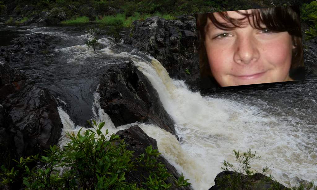 Friends have turned to Facebook to write tributes for Mitchell Edwards whose body was recovered after a swimming tragedy at Wappa Falls near Yandina.