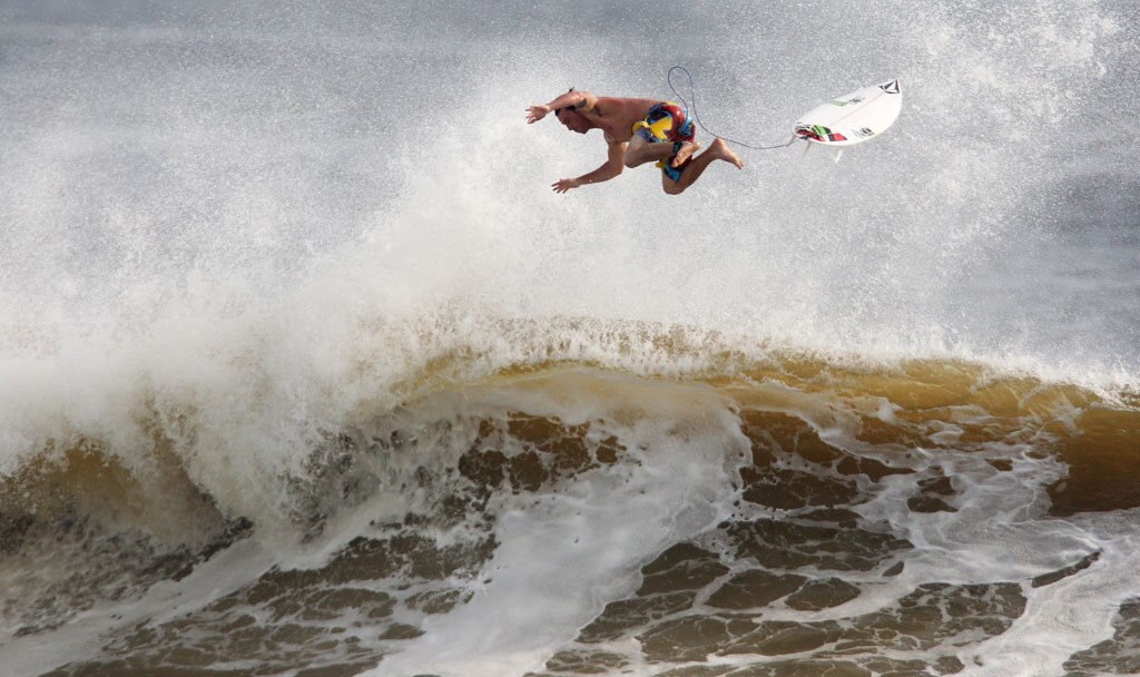 Alexandra Headland gets good lefts and rights for longboarders and shortbaorders alike. Picture: Nicholas Falconer