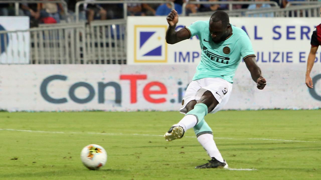 Romelu Lukaku scored a penalty for Inter Milan despite being subjected to racist chanting. (Photo by Enrico Locci/Getty Images)