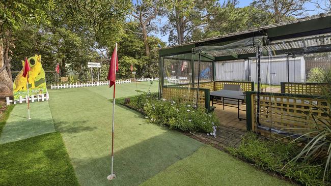 The pergola has room for a table tennis court to entertain players waiting their turn.