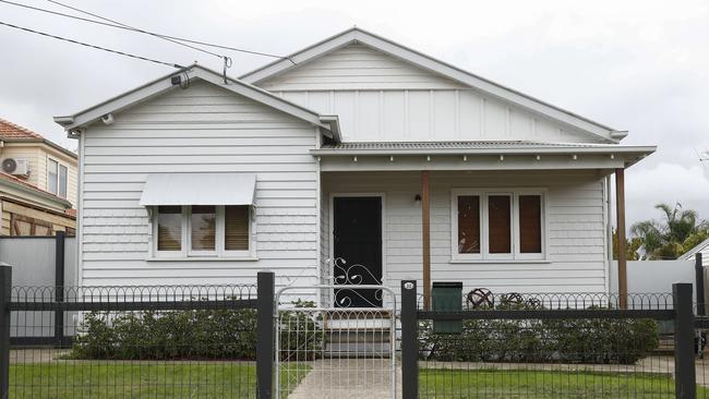 MELBOURNE, AUSTRALIA - NewsWire Photos APRIL 09, 2021:  Generic housing stock in suburbs of Melbourne, Victoria. Picture: NCA NewsWire / Daniel Pockett