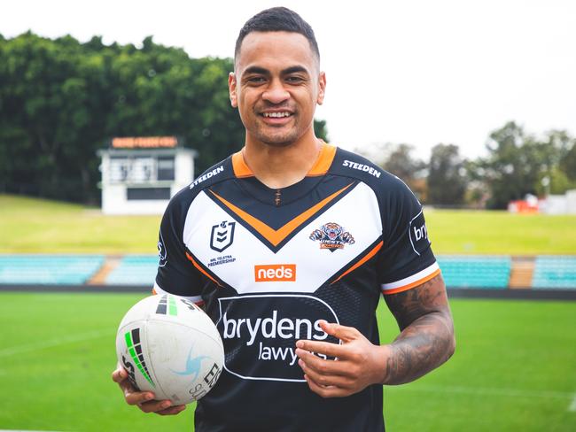 New Wests Tigers signing Ken Maumalo brings experience and character to the club.