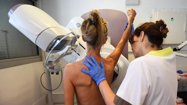 A new clinical investigation has revealed that undergoing a double mastectomy does not increase the chances of surviving breast cancer. Picture: AFP