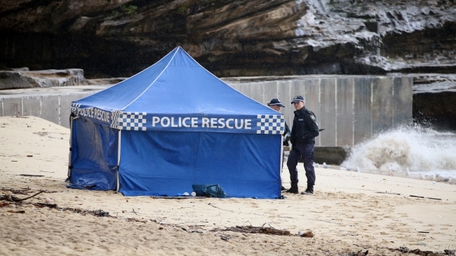 Police have set up a crime scene on the northern end of Bronte Beach in Sydney's eastern suburbs after a body was washed up on Wednesday. Picture: NCA NewsWire /, Nicholas Eagar