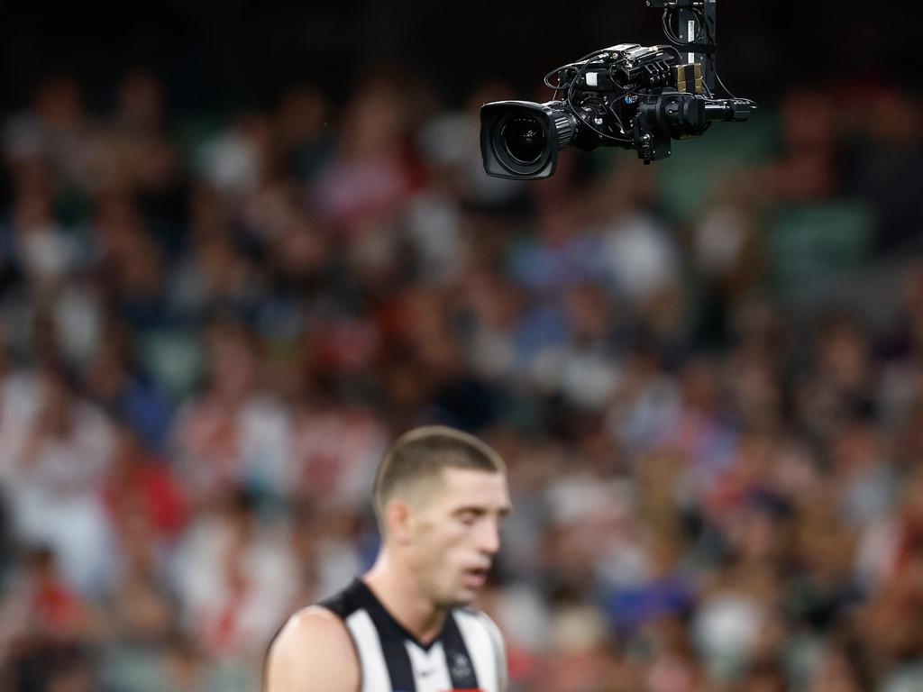 The MCG spidercam hovers above Collingwood ruckman Darcy Cameron. Picture: Michael Willson/AFL Photos via Getty Images