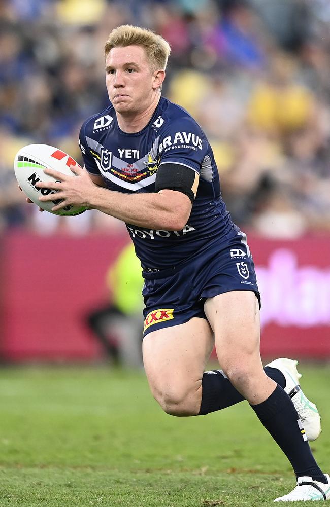 Tom Dearden runs the ball. (Photo by Ian Hitchcock/Getty Images)