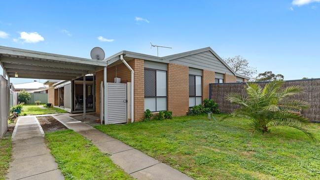 1/8 Conifer Close, Yarrawonga, is up for grabs for $249,000.