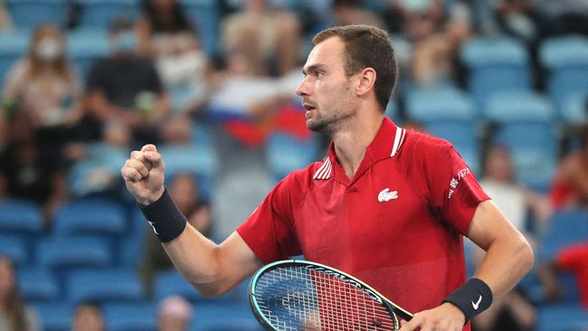 Roman Safiullin of Russia in the ATP Cup semi-final match against Canada. Photo by JEREMY NG / AFP)