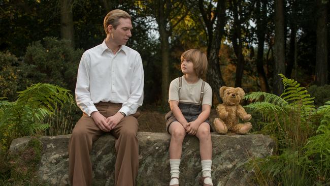 Domhnall Gleeson as Alan Milne and Will Tilston as Christopher Robin.