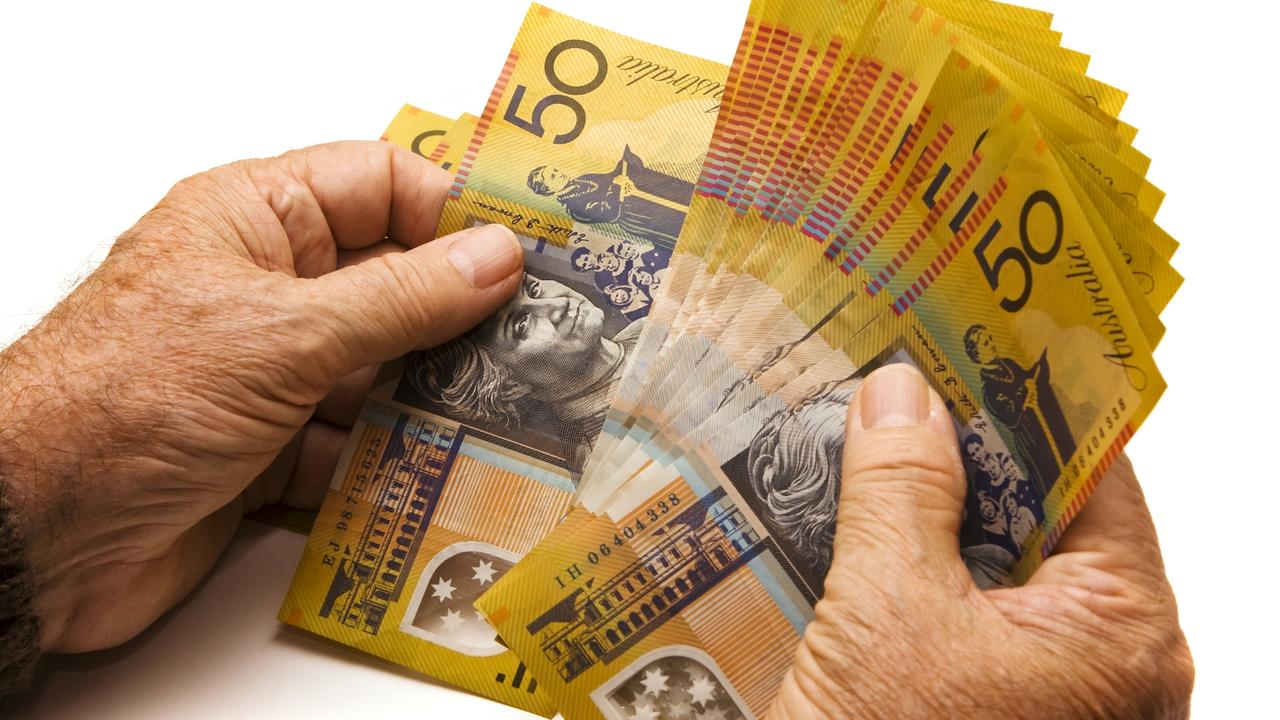 seniors-urged-to-check-eligibility-for-a-500-cash-payment-before-the