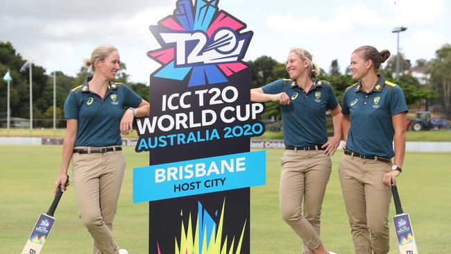 Australian T20 World Cup winners and recent Women's Big Bash League champions Beth Mooney, Delissa Kimmince and Jess Jonassen. Picture: Peter Wallis