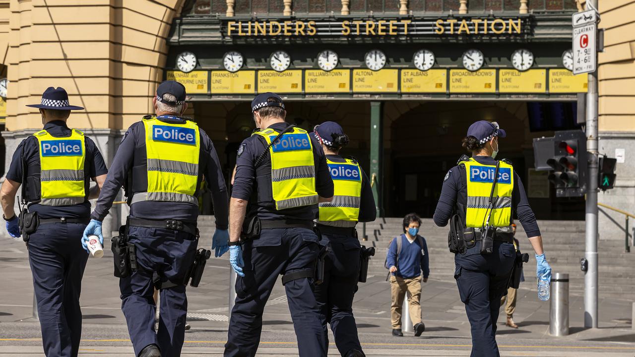 Victoria Police struggling to find new recruits in tight job market ...