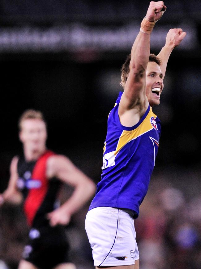 Mark Le Cras celebrates his 10th goal against Essendon.