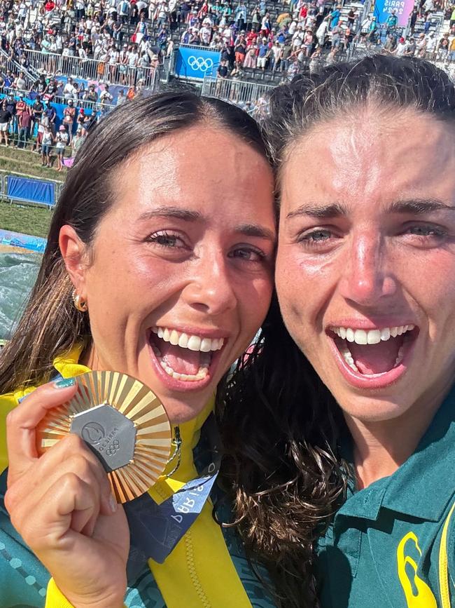 Successful Aussies like gold medal-winning siblings Noemie and Jess Fox have been incredible to watch. picture: Instagram/jessfoxcanoe