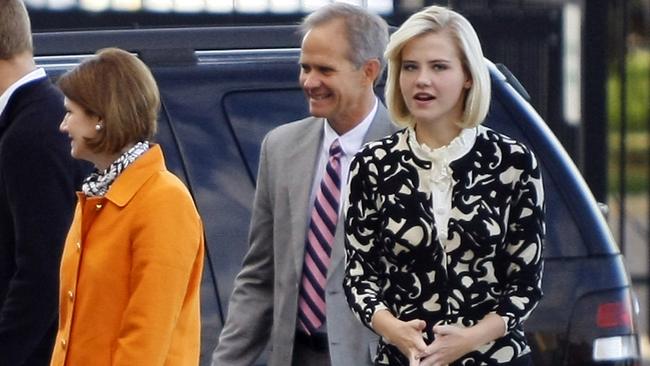 Being happy is the best revenge ... kidnap victim Elizabeth Smart, pictured with her parents, shared her mother’s advice after a nine-month abduction ordeal in Utah.