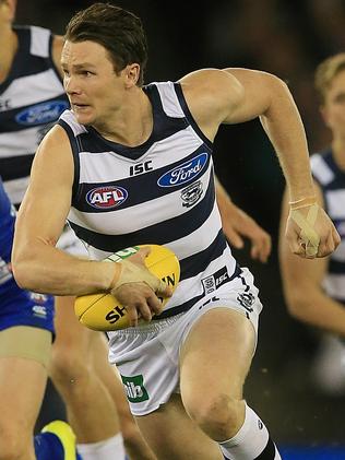 Patrick Dangerfield bursts out of the centre. Picture: Wayne Ludbey