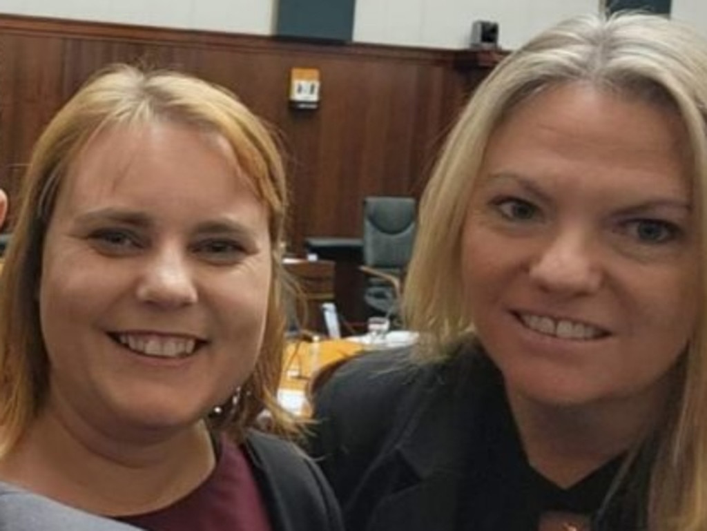 Give us staff and reforms, ex-Lambies tell Libs