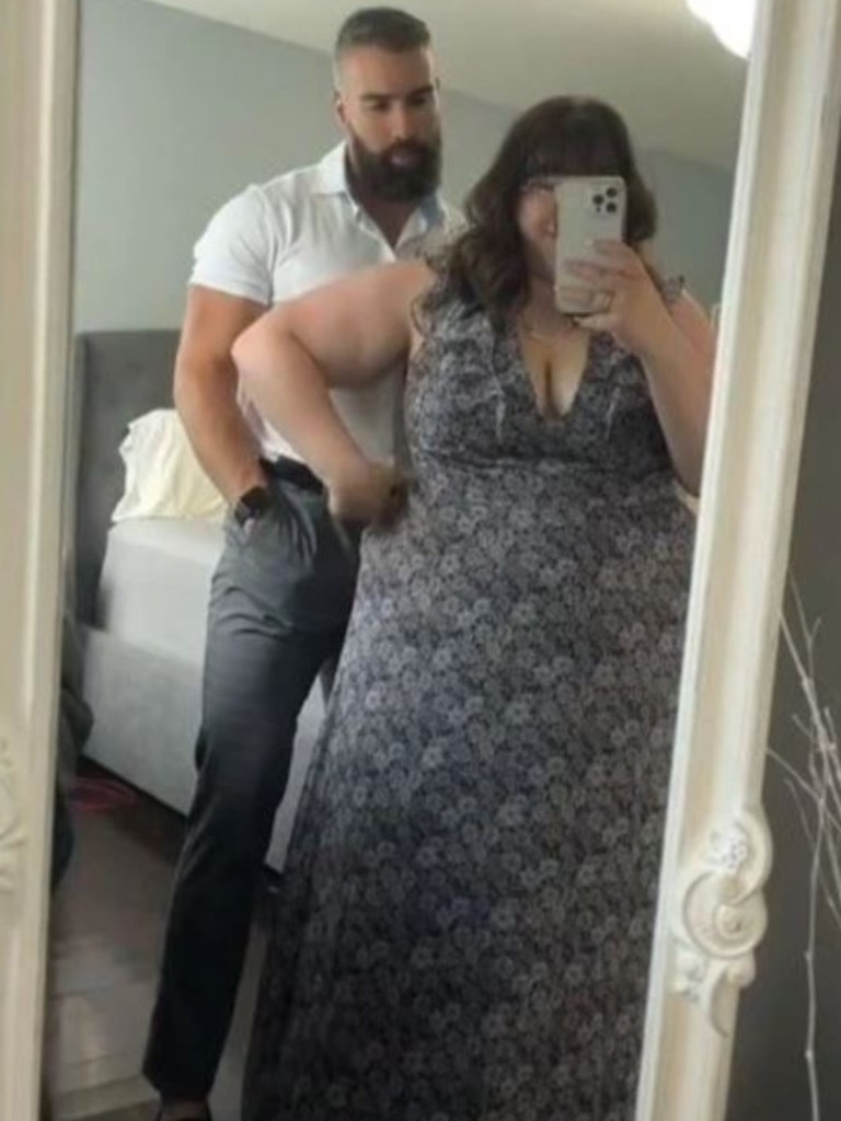 fat wife makes love