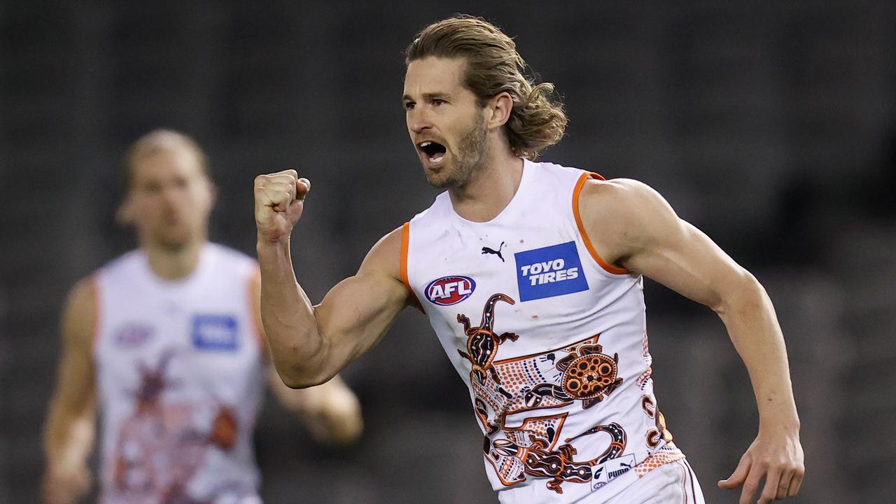 Levi Casboult of the Blues reacts after missing goal in the last quarter  during the Round 12 AFL match between the Carlton Blues and the GWS Giants  at Etihad Stadium in Melbourne, Sunday, June 11, 2017. (AAP Image/Julian  Smith Stock Photo - Alamy