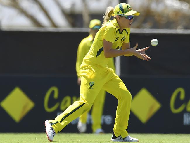 Australia’s Sophie Molineux catches out Pooja Vastrakar of India during game one of the Women's One Day International series between Australia and India at Great Barrier Reef Arena on September 21, 2021 in Mackay, Australia. Picture: Albert Perez/Getty Images