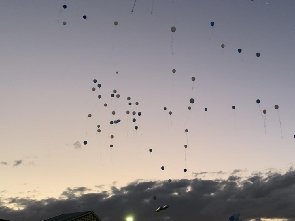 Balloons released at Hayden’s farewell gathering at Gladstone Bunnings