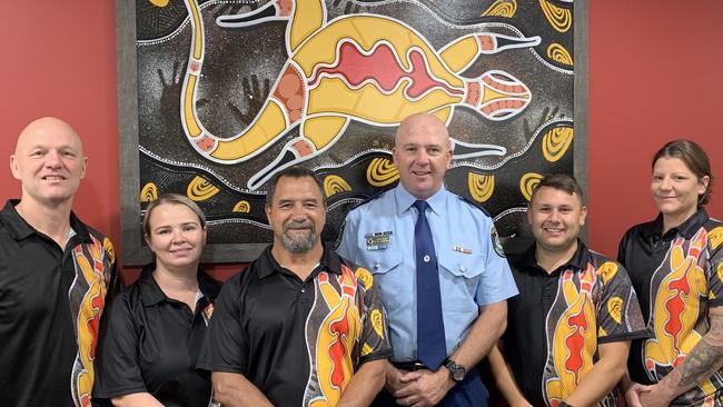 Superintendent Peter McKenna and the Orana Mid-Western Police District’s Aboriginal youth team. Picture: Supplied