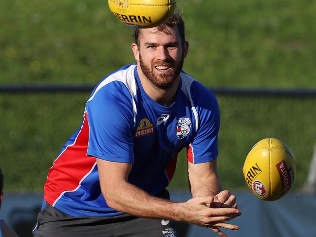Barometer: Crameri in for surgery, Bob back