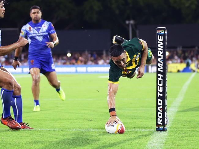 Valentine Holmes scores a try in the corner against Samoa.