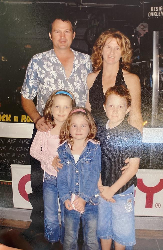 Mackay father Jamie Fuhlbohm with his wife Lisa and their kids (from left): Jasmine, Katie and Dean. Picture: Contributed