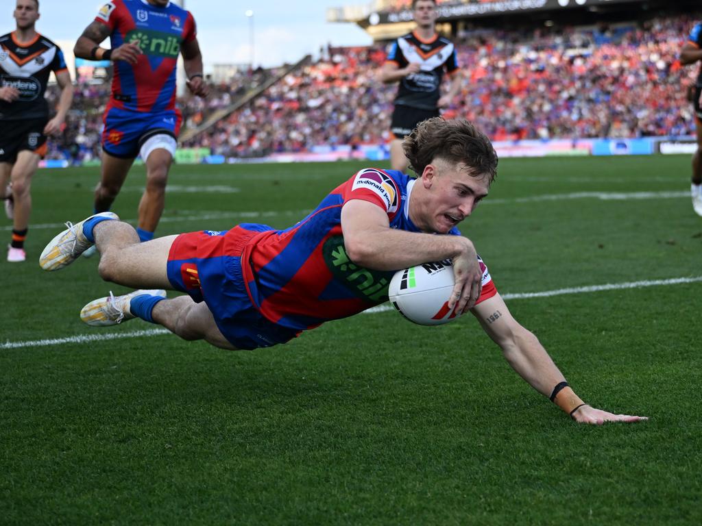 Fletcher Sharpe had an immediate impact. Picture: NRL Photos