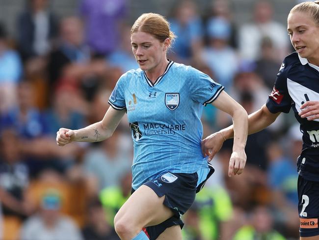 SYDNEY, AUSTRALIA - MARCH 31:  Cortnee Vine of Sydney FC controls the ball during the A-League Women round 22 match between Sydney FC and Melbourne Victory at Leichhardt Oval, on March 31, 2024, in Sydney, Australia. (Photo by Matt King/Getty Images)