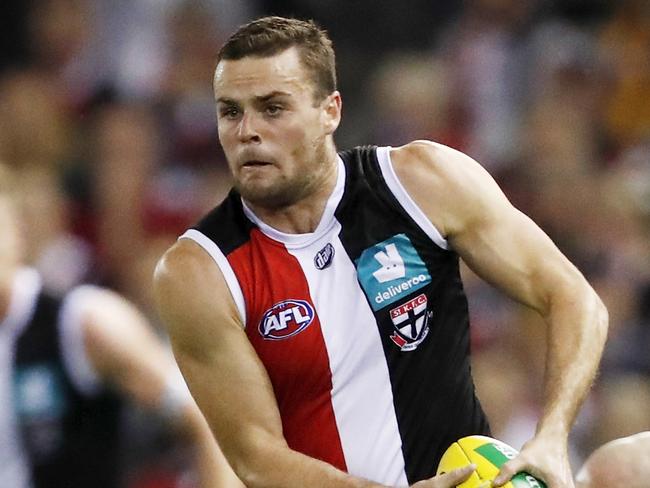 MELBOURNE, AUSTRALIA - MAY 01: Brad Crouch of the Saints in action during the 2021 AFL Round 07 match between the St Kilda Saints and the Hawthorn Hawks at Marvel Stadium on May 01, 2021 in Melbourne, Australia. (Photo by Dylan Burns/AFL Photos via Getty Images)