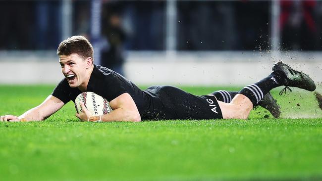 Beauden Barrett celebrates after scoring the winning try. Picture: Getty