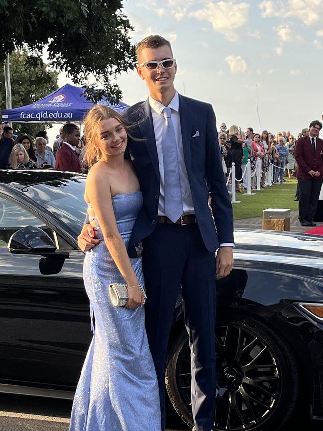 Brody Smith and Charlotte Hilton arrived at the formal in a 2018 Ford Mustang.