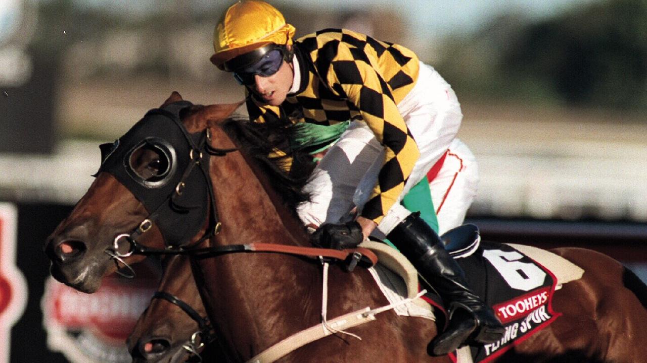 Racehorse Flying Spur winning Race 7, Tooheys Golden Slipper Stakes at Rosehill, jockey <a target=