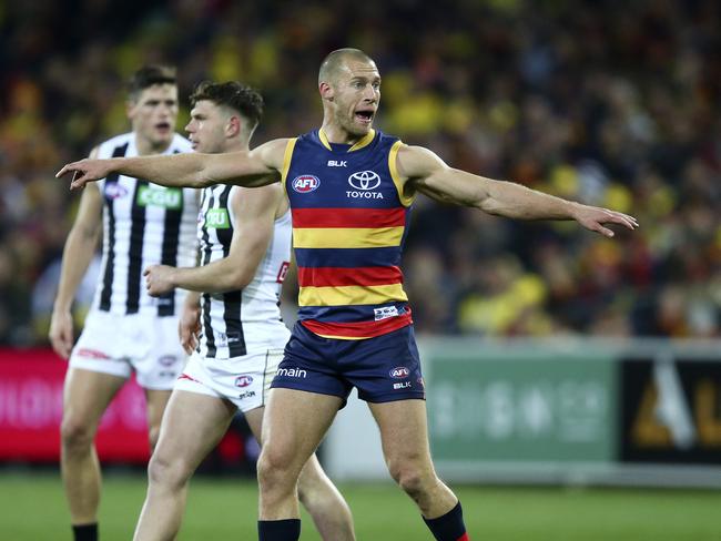 Scott Thompson gives instructions in game 300. Picture: Sarah Reed